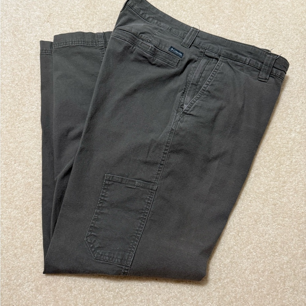 Columbia Men's Cargo Dress Pants 36x32 Regular Fit Chinos